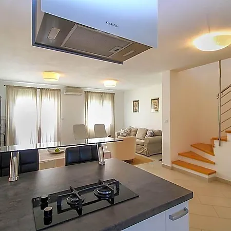 House 1581 3* 풀라